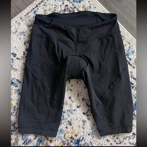 Lululemon bike shorts